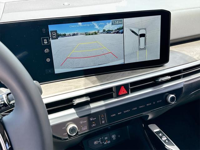 new 2025 Kia Sorento car, priced at $40,520