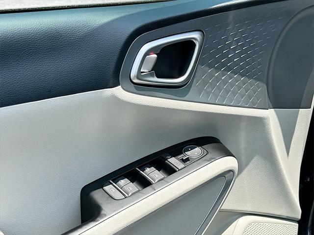 new 2025 Kia Soul car, priced at $21,191