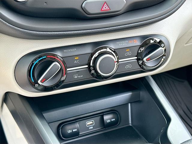 new 2025 Kia Soul car, priced at $21,191