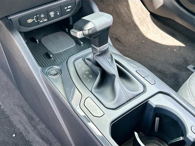 new 2025 Kia K4 car, priced at $24,201