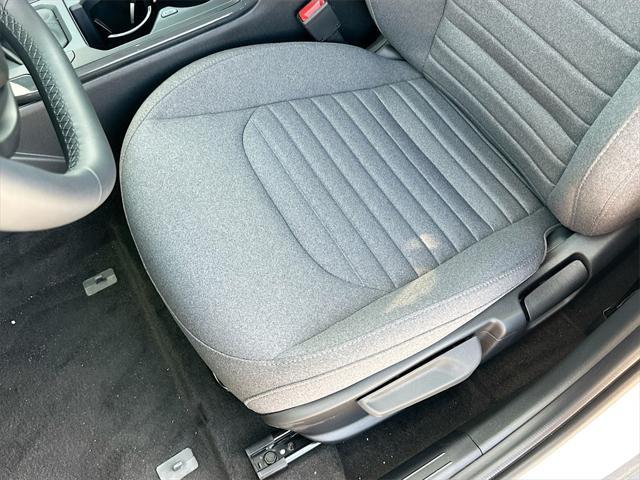 new 2025 Kia K4 car, priced at $24,201