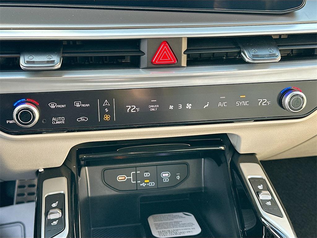 new 2026 Kia Sorento Hybrid car, priced at $46,640