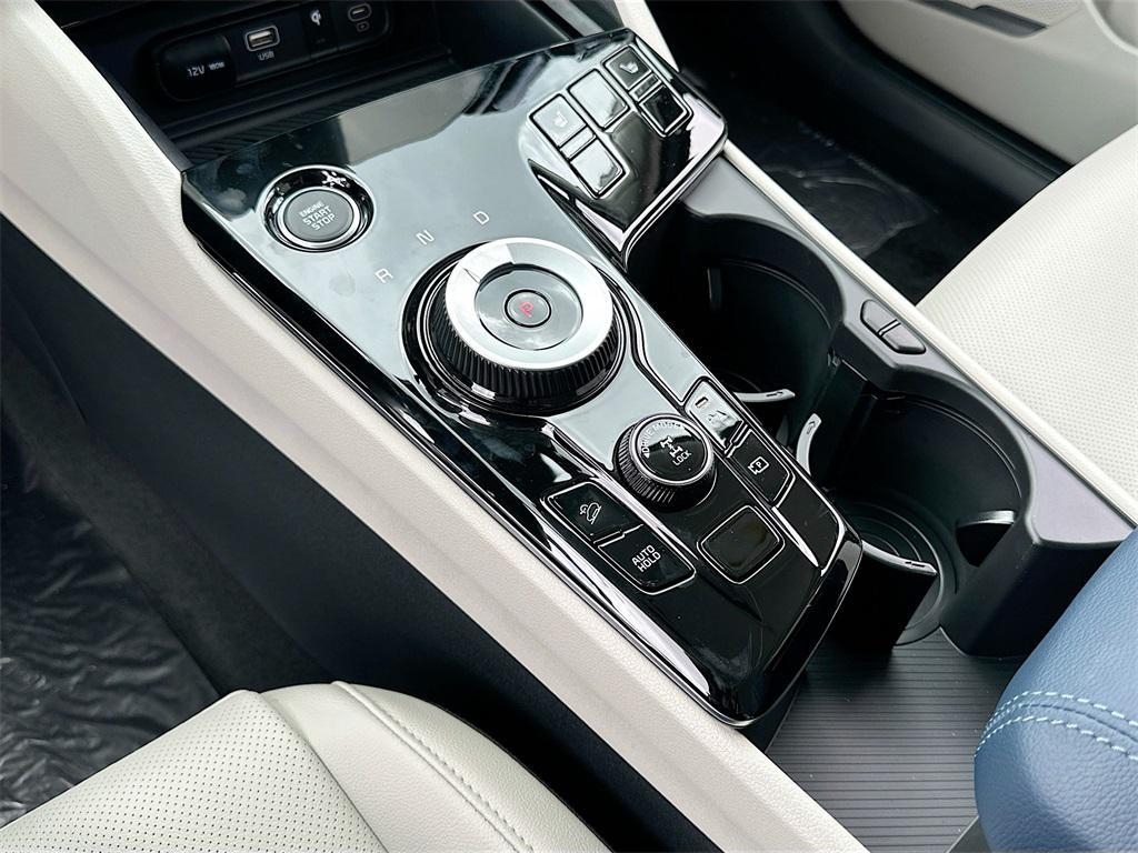 new 2025 Kia Sportage Hybrid car, priced at $32,850
