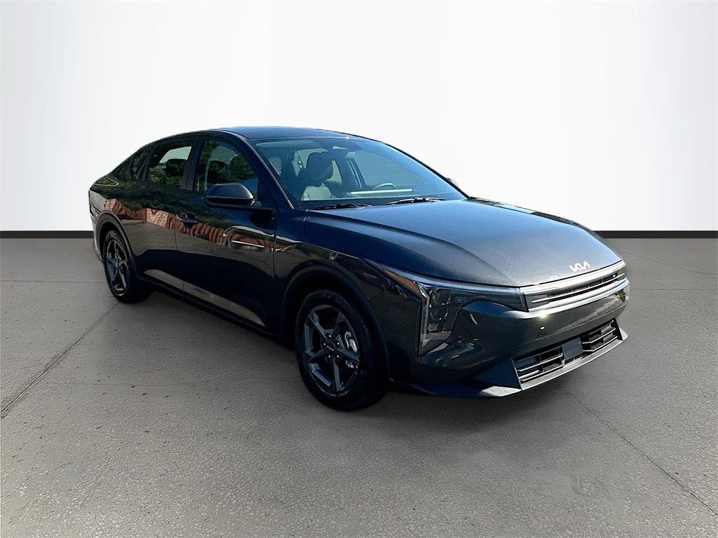 new 2025 Kia K4 car, priced at $21,904