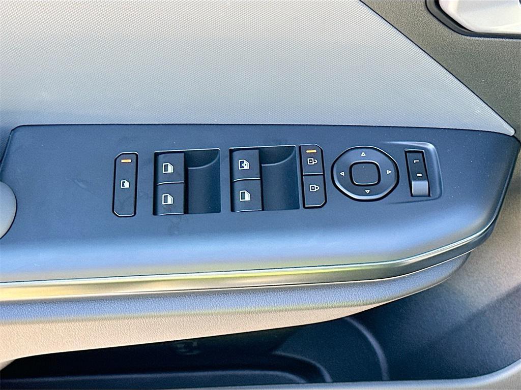 new 2025 Kia K4 car, priced at $21,904