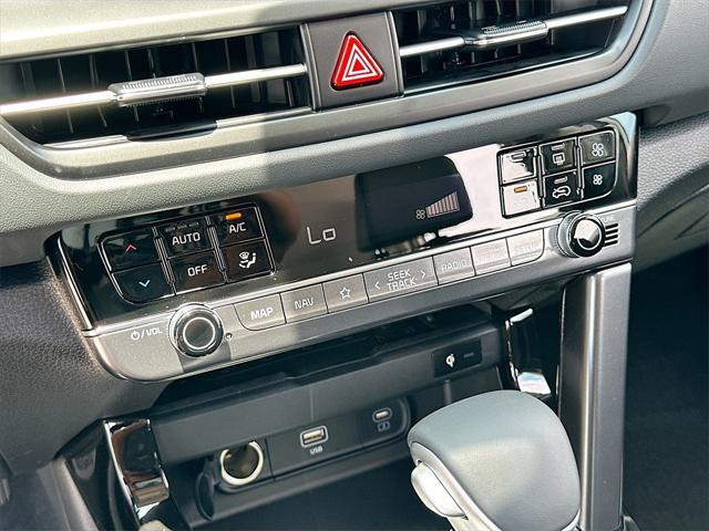 new 2025 Kia Seltos car, priced at $26,205
