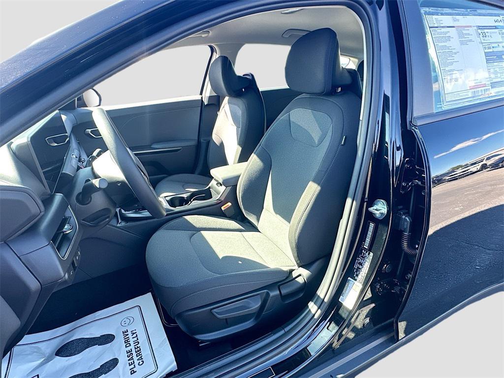 new 2025 Kia K4 car, priced at $22,494