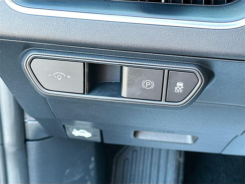 new 2025 Kia K4 car, priced at $22,494