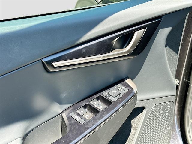 new 2025 Kia EV6 car, priced at $42,158