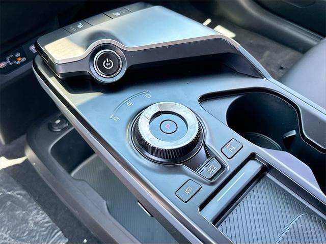 new 2025 Kia EV6 car, priced at $42,158