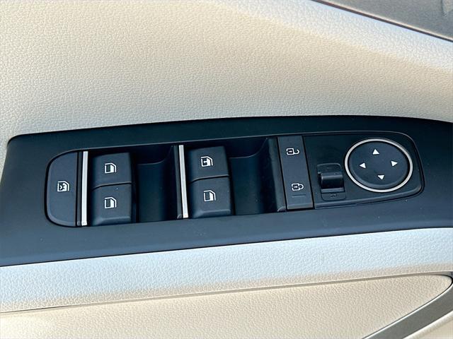 new 2025 Kia Soul car, priced at $24,983