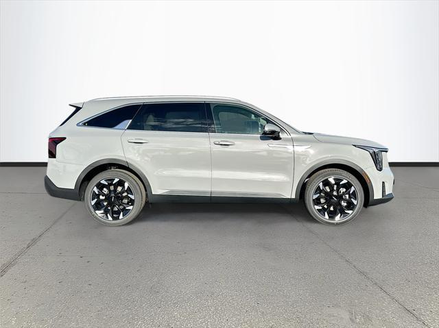 new 2025 Kia Sorento car, priced at $38,697