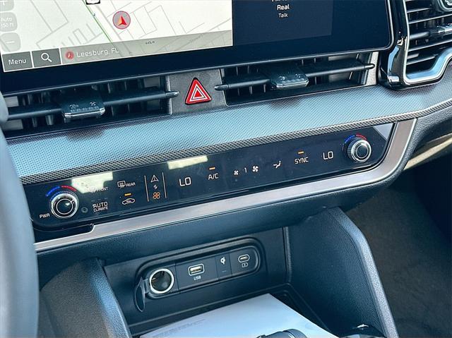 new 2025 Kia Sportage car, priced at $30,909