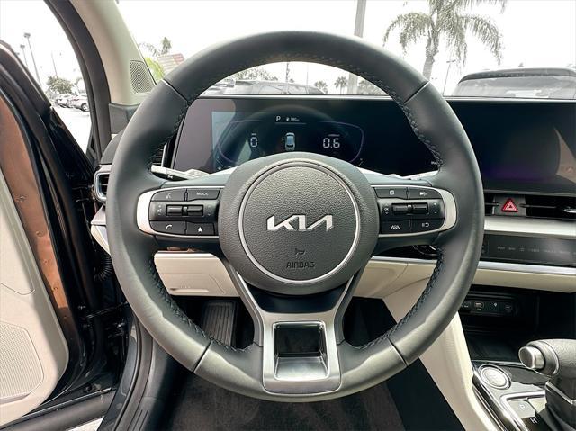 new 2025 Kia Sportage car, priced at $27,697