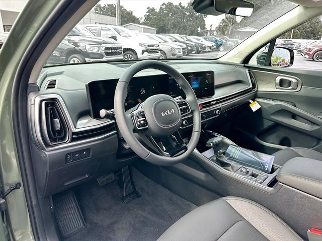 new 2025 Kia Sorento car, priced at $39,051