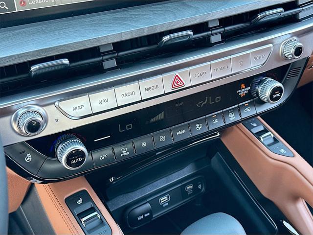 new 2025 Kia Telluride car, priced at $47,118