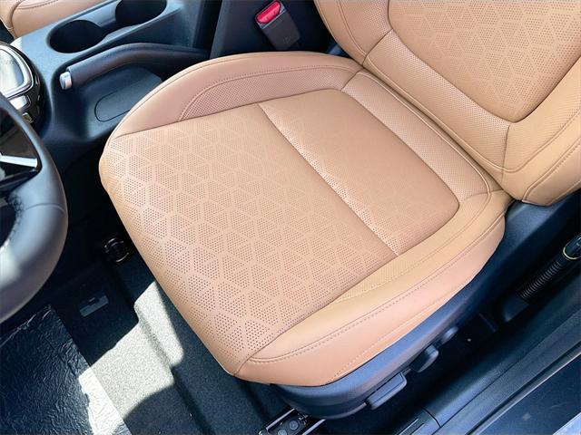 new 2025 Kia Seltos car, priced at $26,186