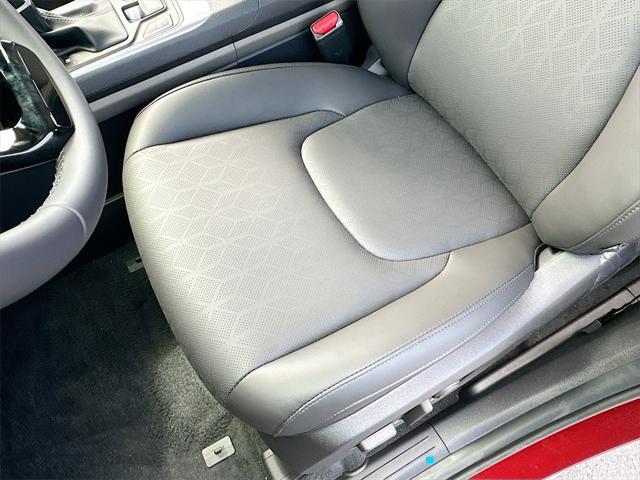 new 2025 Kia Carnival car, priced at $39,004