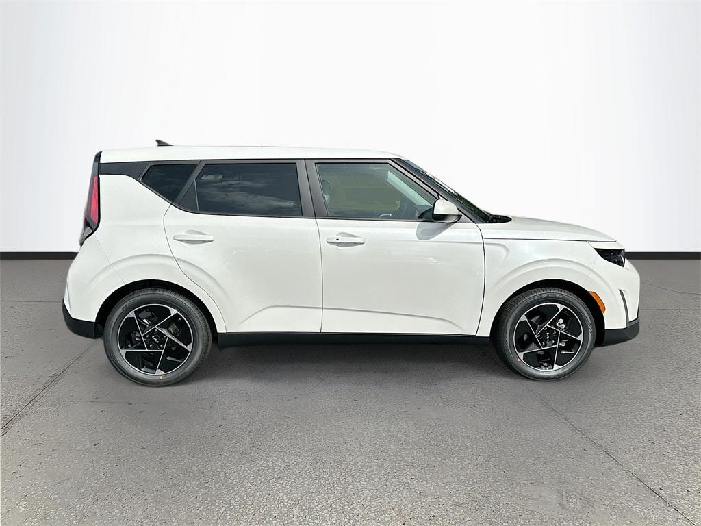 new 2025 Kia Soul car, priced at $22,661