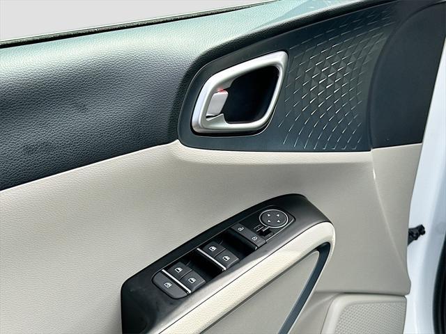 new 2025 Kia Soul car, priced at $25,487