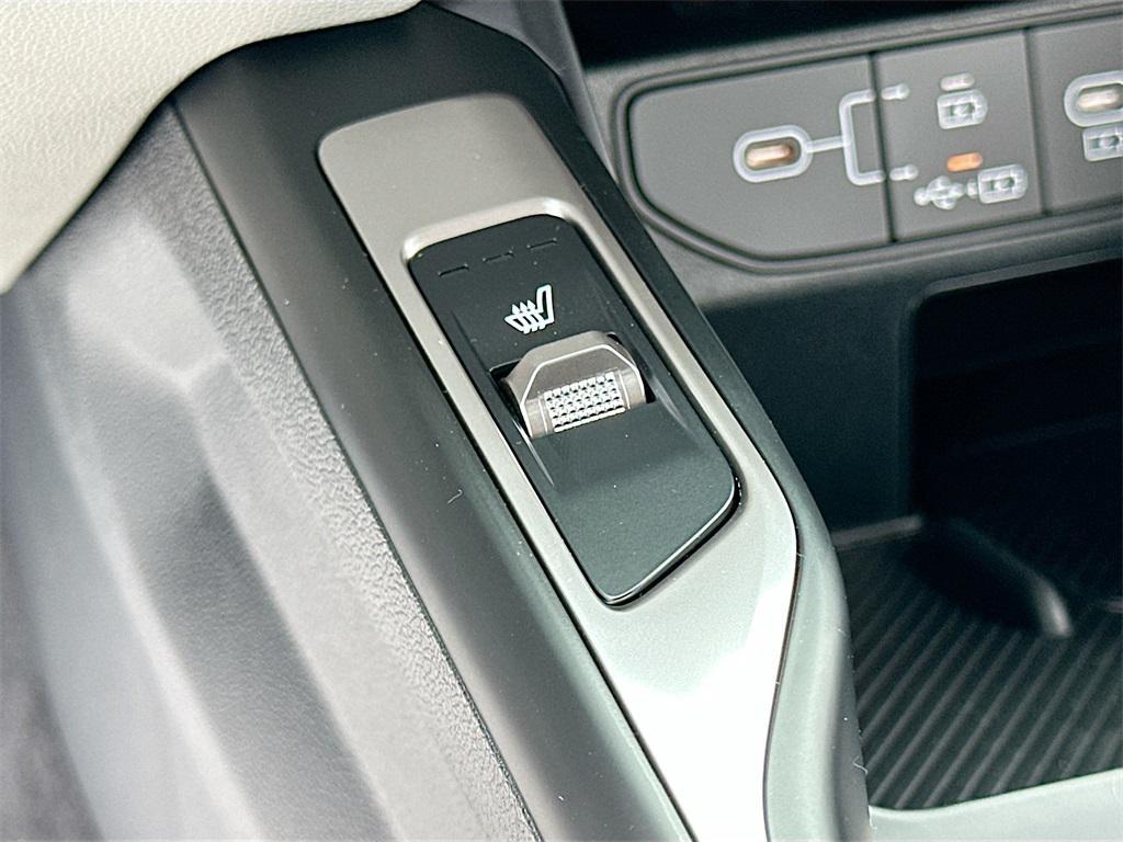 new 2025 Kia Sorento car, priced at $36,200