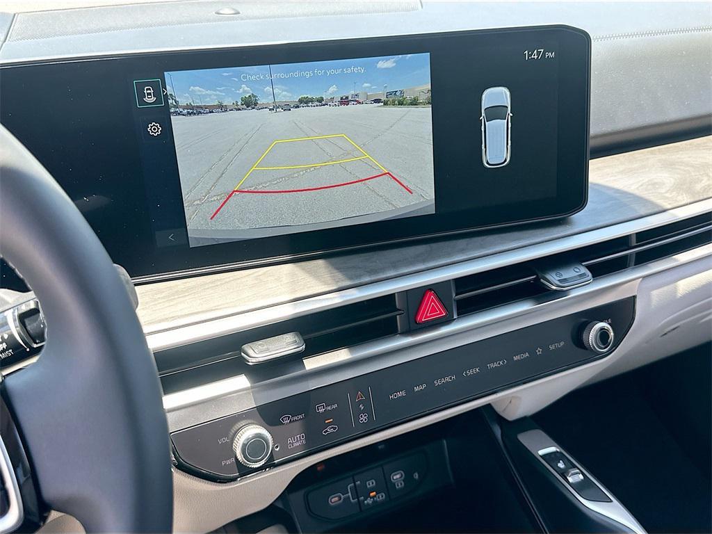 new 2025 Kia Sorento car, priced at $38,434