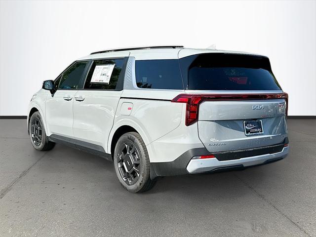 new 2025 Kia Carnival Hybrid car, priced at $43,011