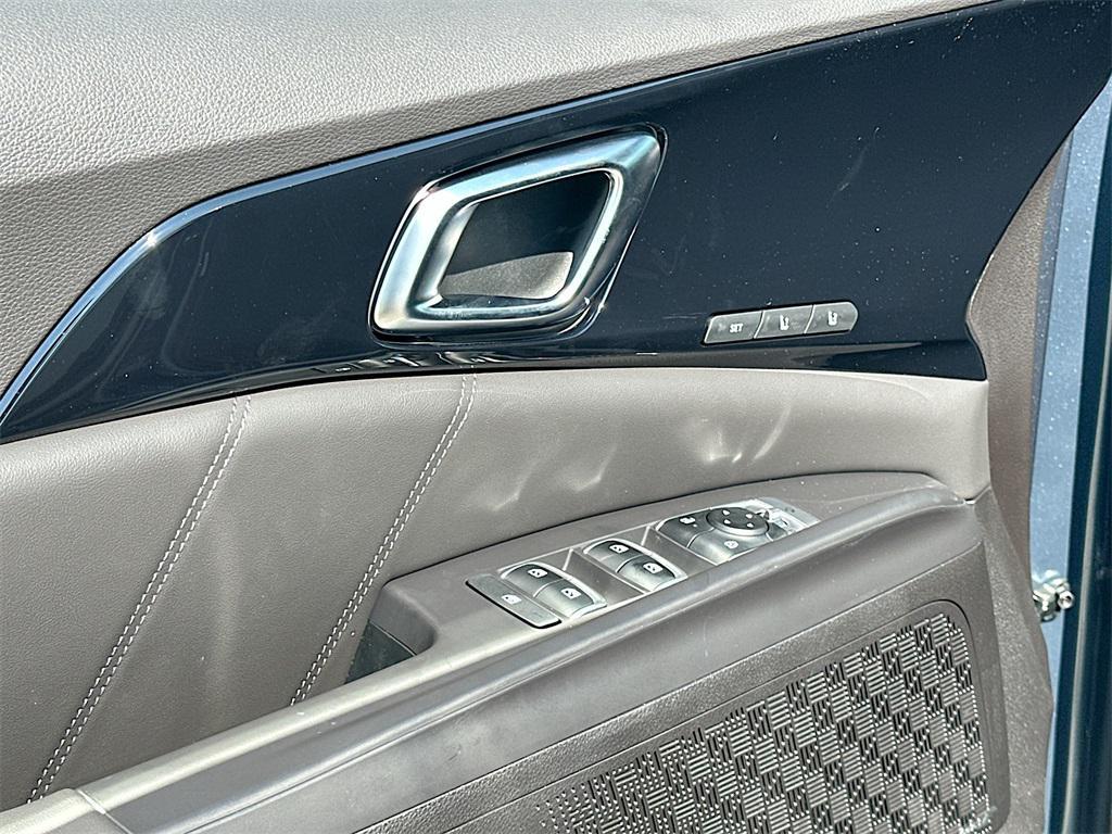 new 2026 Kia Carnival car, priced at $50,716