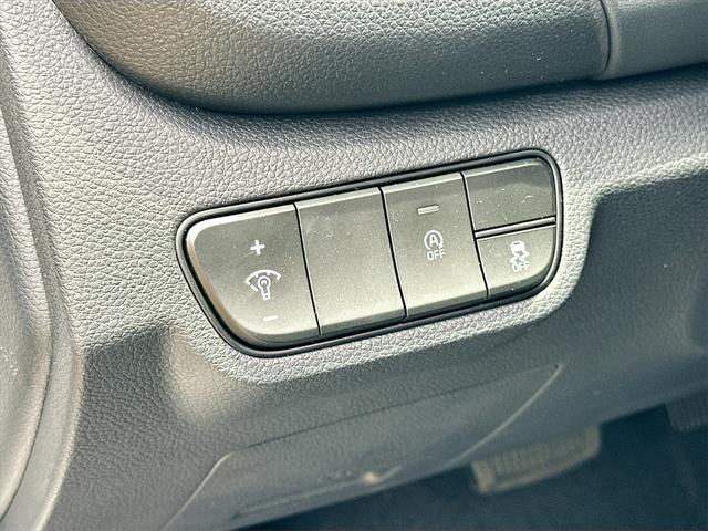 new 2025 Kia Seltos car, priced at $26,732