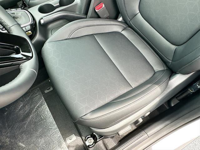 new 2025 Kia Seltos car, priced at $26,732