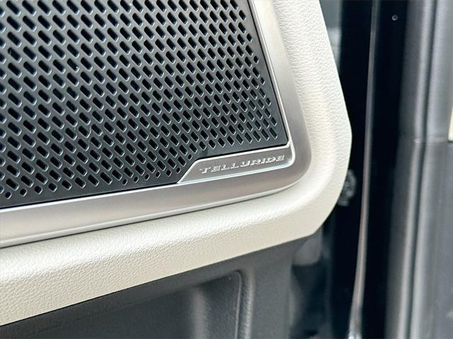 new 2025 Kia Telluride car, priced at $39,068