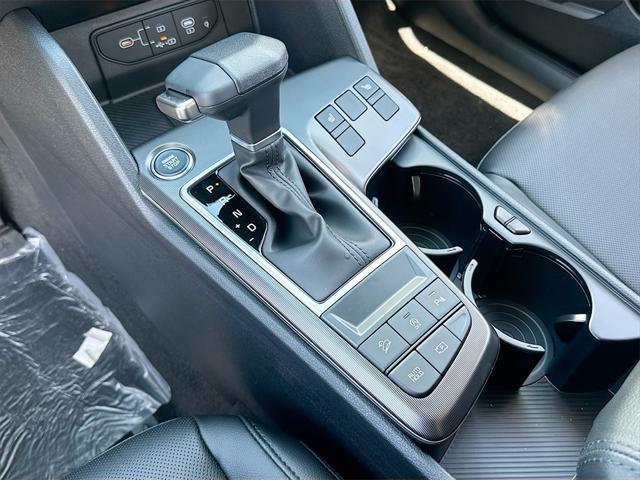 new 2026 Kia Sportage car, priced at $30,898