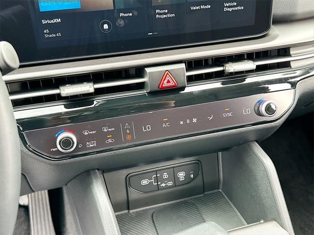 new 2026 Kia Sportage car, priced at $31,904