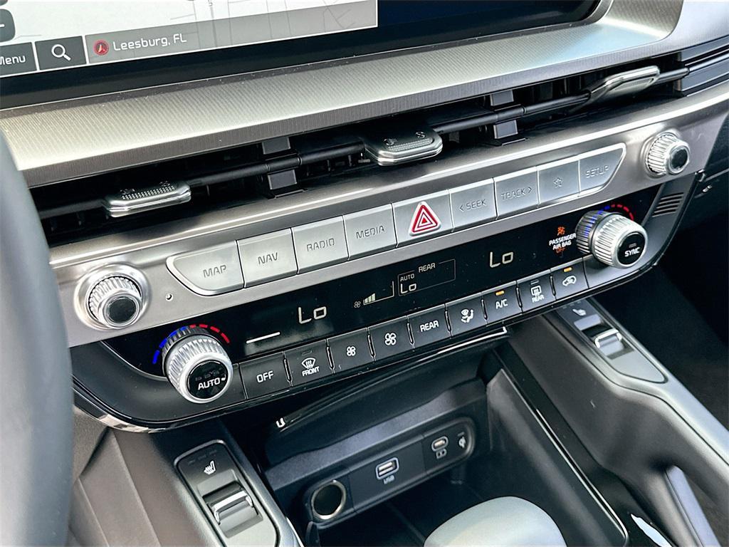 new 2025 Kia Telluride car, priced at $37,686