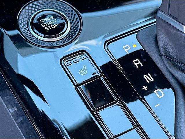 new 2025 Kia Niro car, priced at $30,338