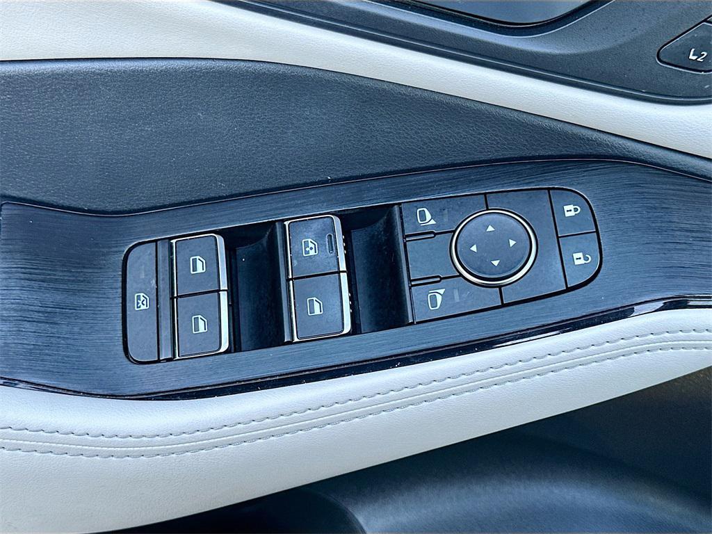 used 2023 Nissan Rogue car, priced at $22,551