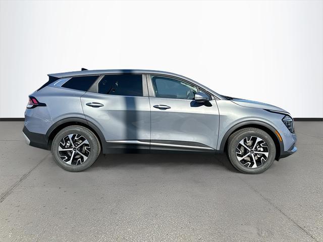 new 2025 Kia Sportage car, priced at $28,589