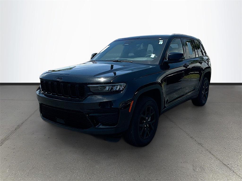used 2024 Jeep Grand Cherokee car, priced at $33,991
