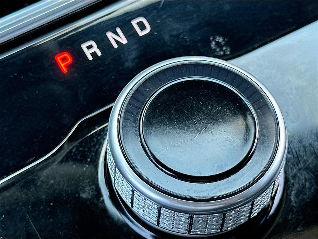 used 2024 Jeep Grand Cherokee car, priced at $33,991