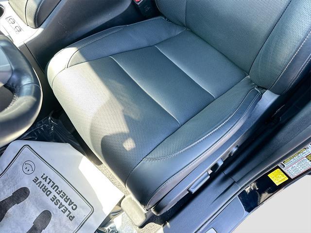 used 2019 Toyota Highlander car, priced at $32,991