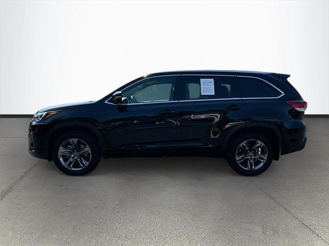 used 2019 Toyota Highlander car, priced at $32,991