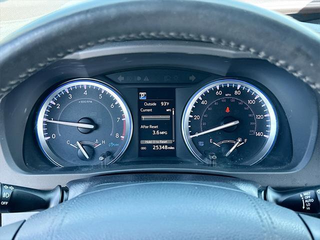 used 2019 Toyota Highlander car, priced at $32,991