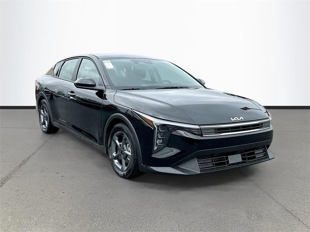 new 2025 Kia K4 car, priced at $22,644