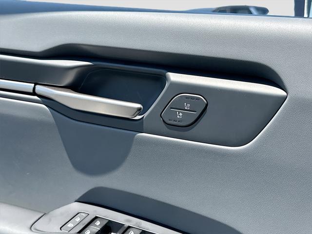 new 2026 Kia EV9 car, priced at $58,540
