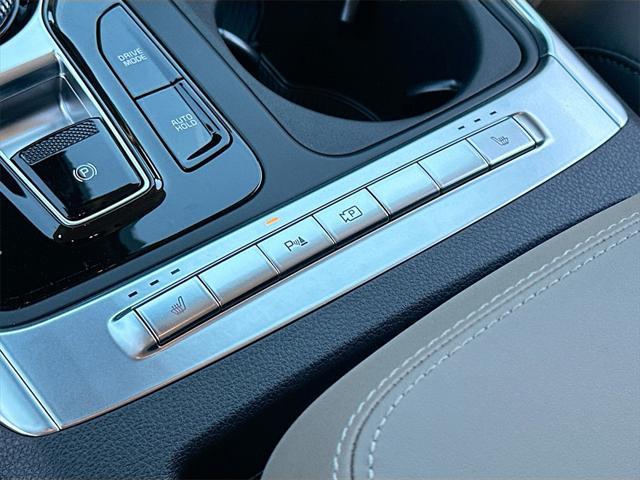 new 2025 Kia Carnival Hybrid car, priced at $41,629