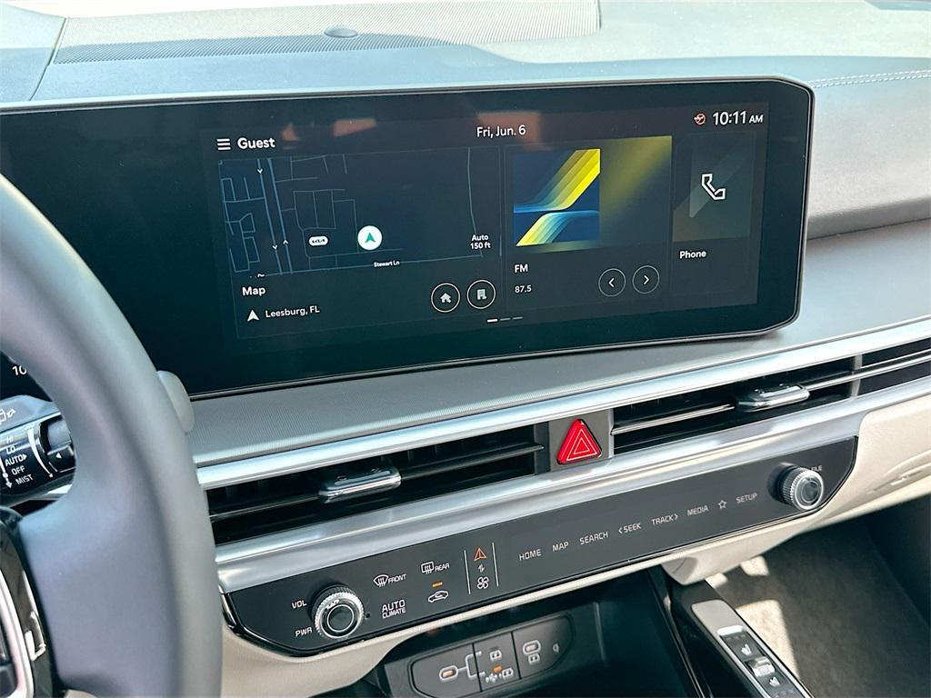 new 2025 Kia Sorento car, priced at $38,282