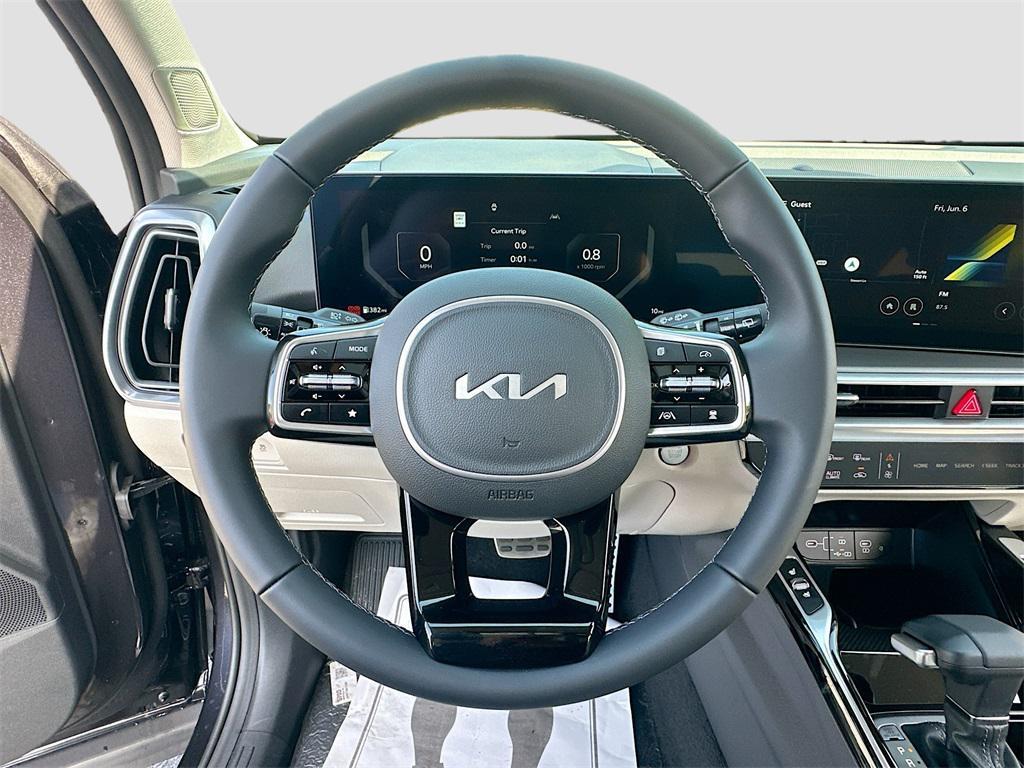 new 2025 Kia Sorento car, priced at $38,282