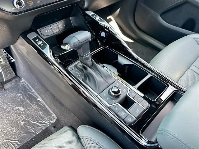 new 2025 Kia Sorento car, priced at $44,012