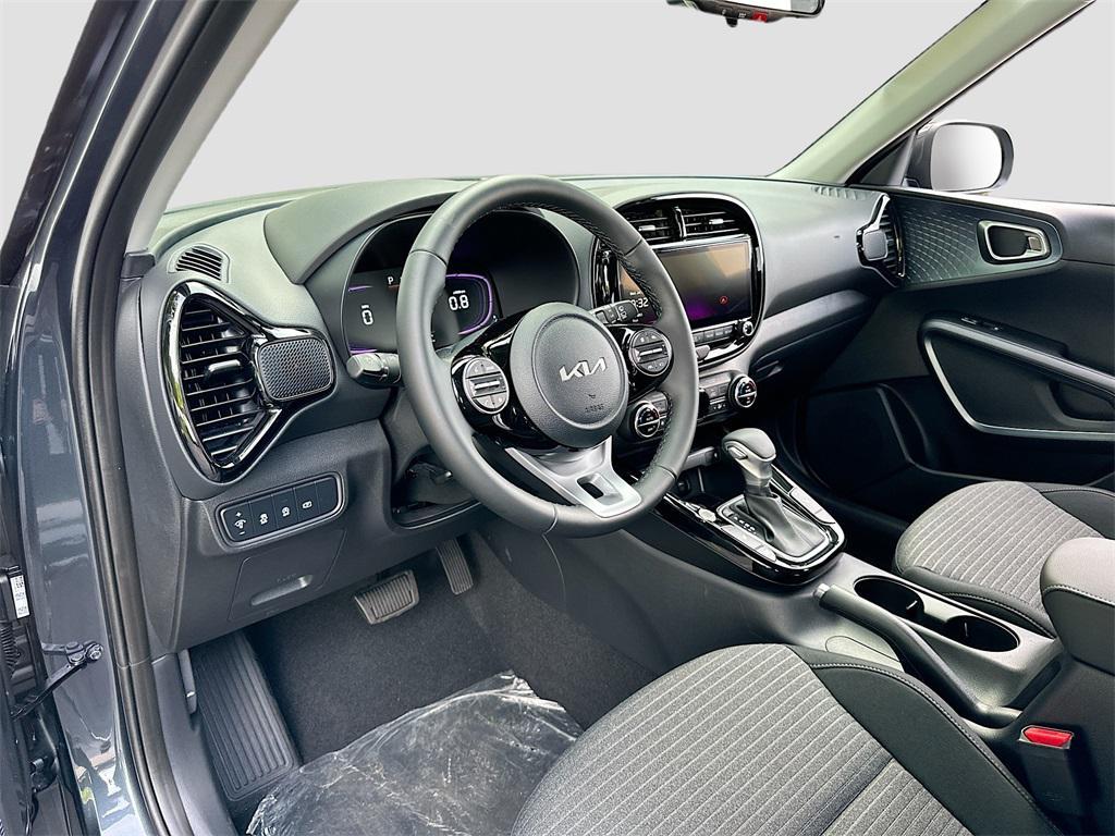 new 2025 Kia Soul car, priced at $23,188