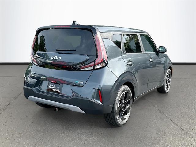 new 2025 Kia Soul car, priced at $24,717